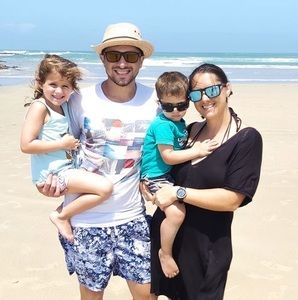 Meet your Posher, Denise